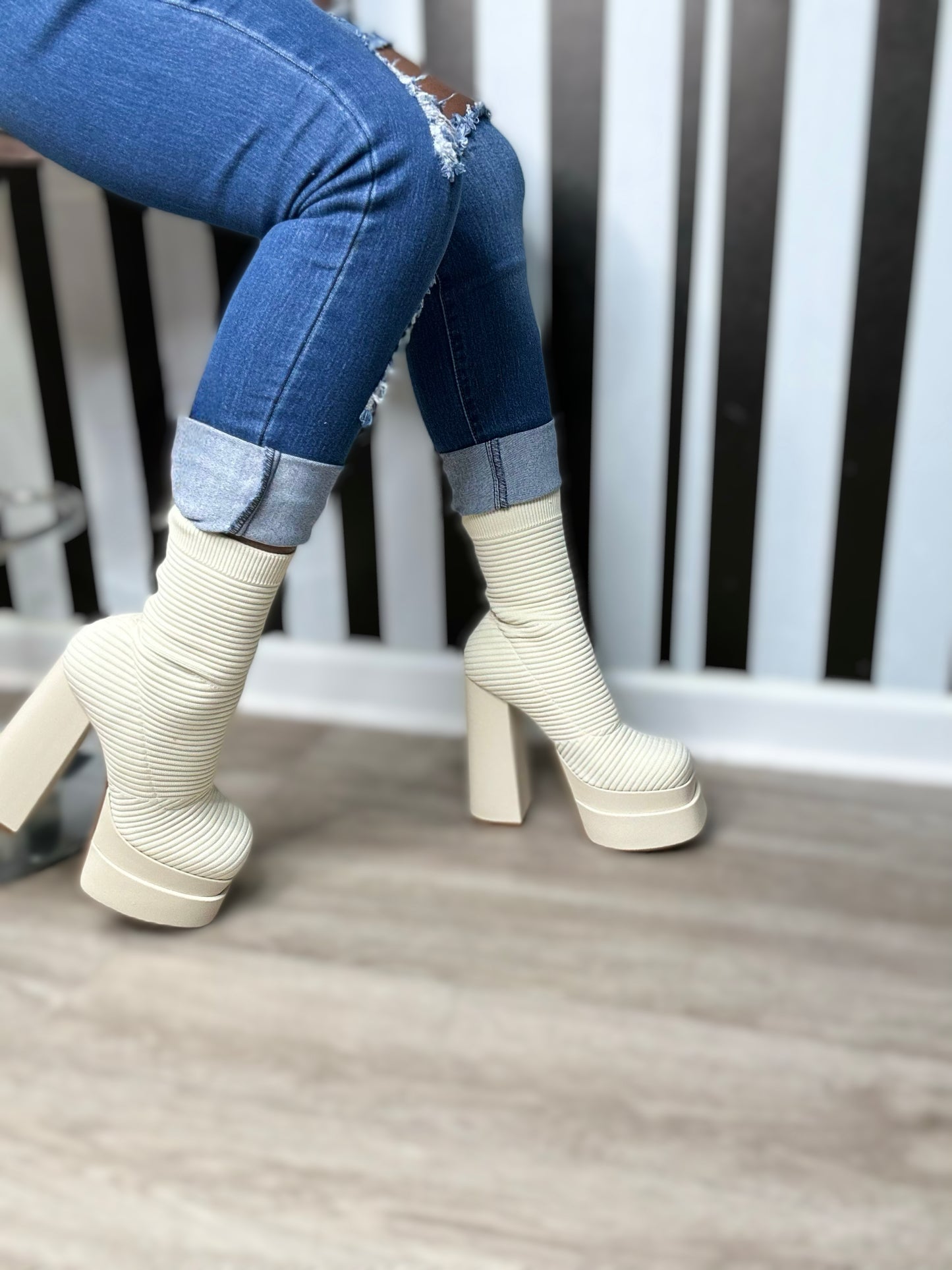 Layla Boots (Cream)